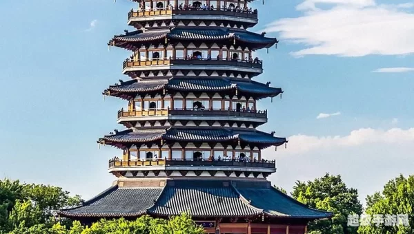 水光潋滟晴方好描写的是哪里的景色